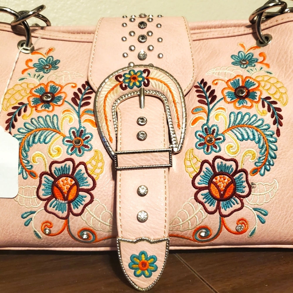 Montanawest pink and cream embroidered chain handbags conceal carry